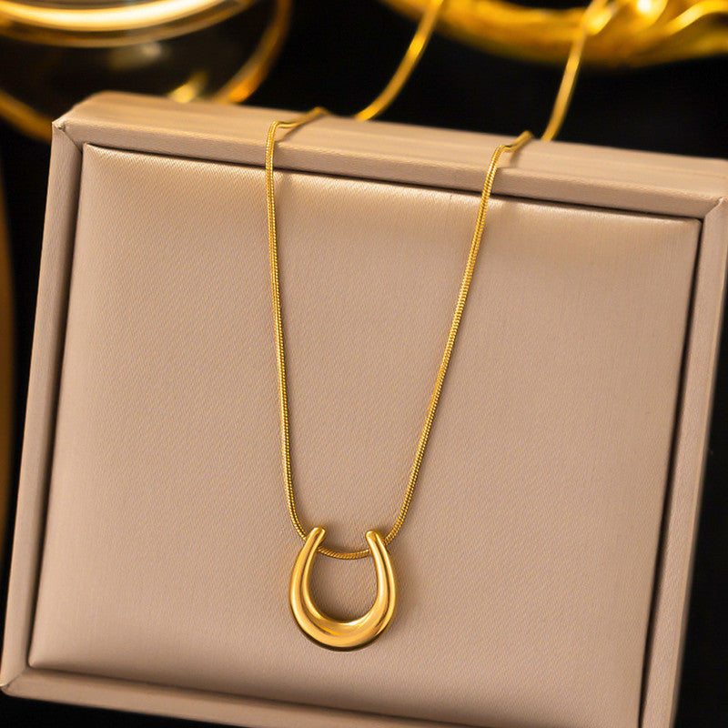 Lucky Horseshoe Necklace