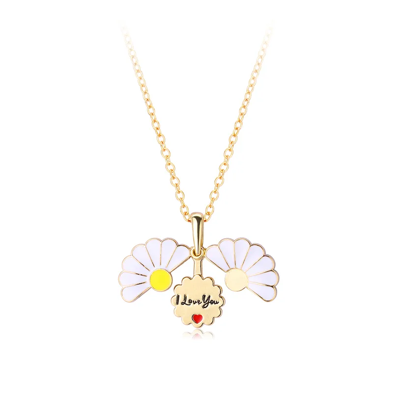 Daisy Love Necklace 🌼