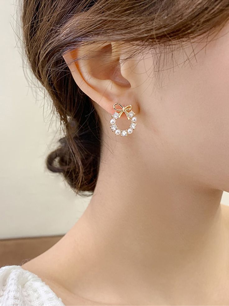 Bow & Sparkle Circle Stud Korean Earrings
