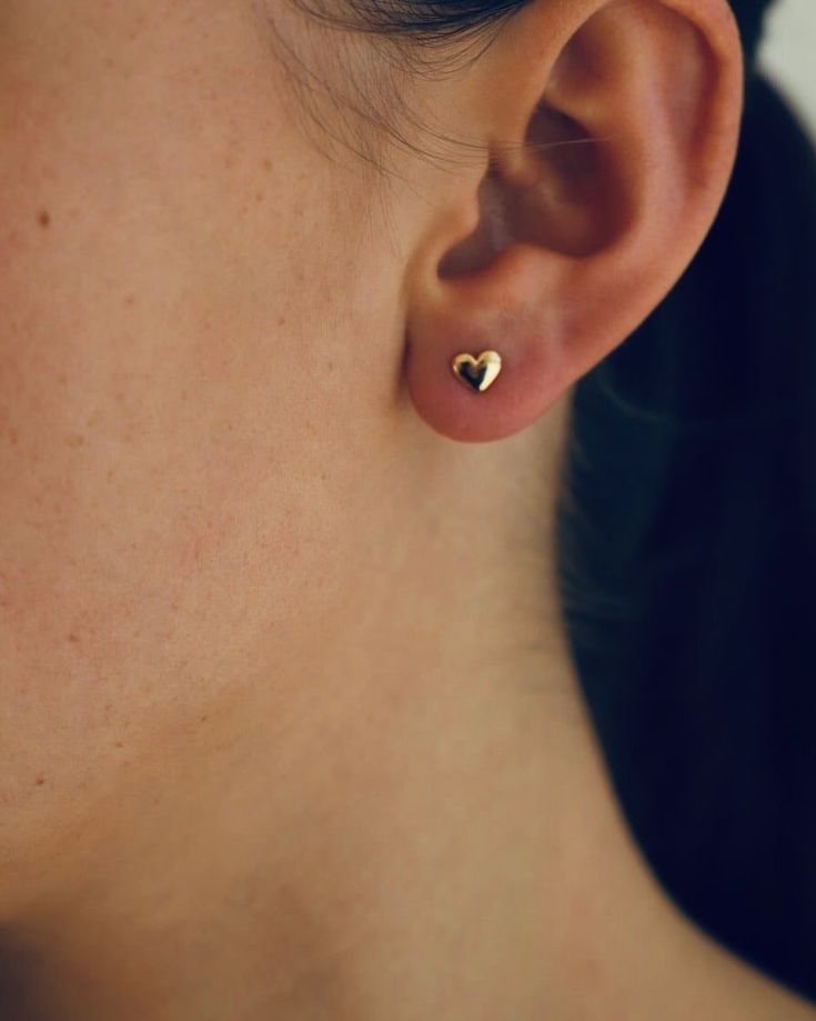 Miniature Heart Earrings 💗