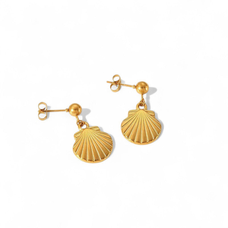 Soleil Seashell Earrings 🐚