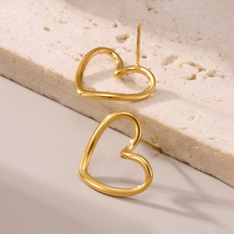 Amour Heart Stud Earrings ❤️