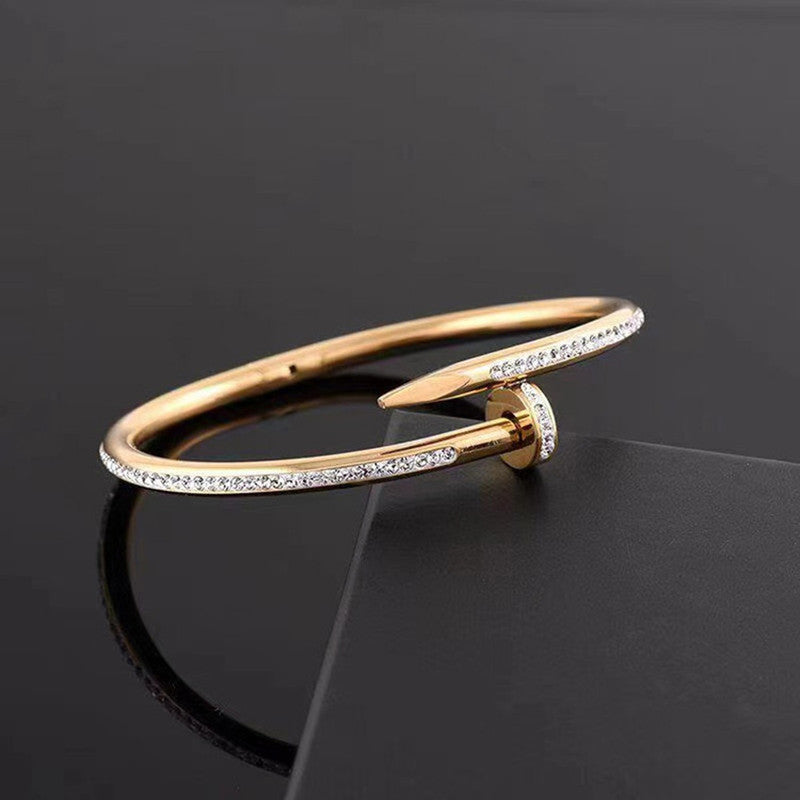 Nail Stone studded Bracelet