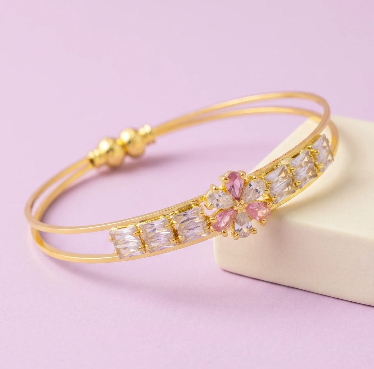 Fleur Éclat Adjustable Bangle Bracelet 🌸