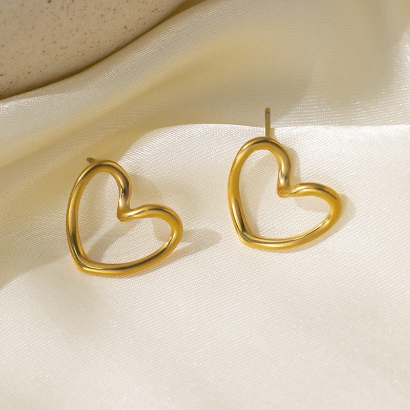 Amour Heart Stud Earrings ❤️