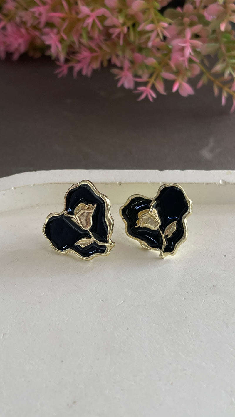 Midnight Rose Heart Stud Earrings