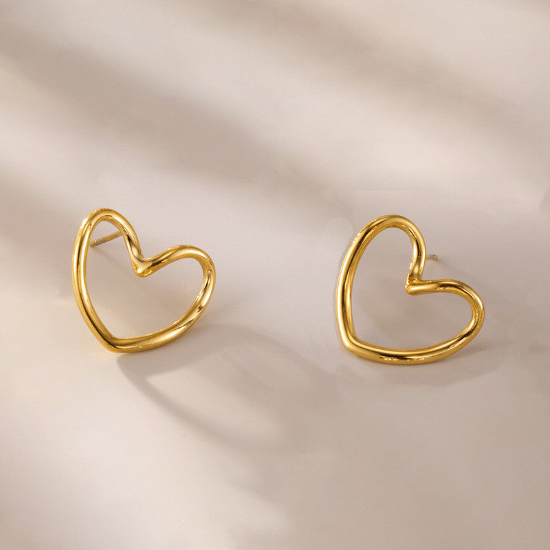 Amour Heart Stud Earrings ❤️