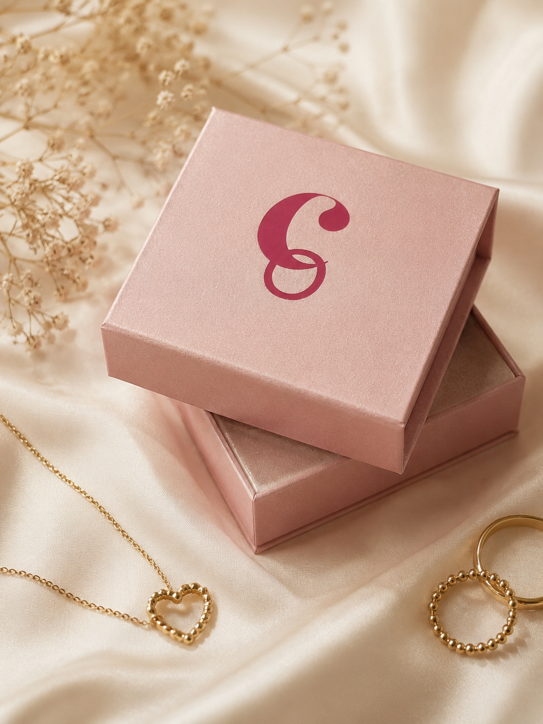 Magnetic Jewellery Box