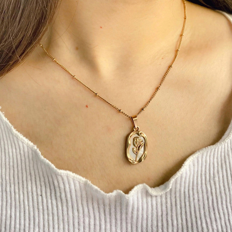 Golden Rose Necklace